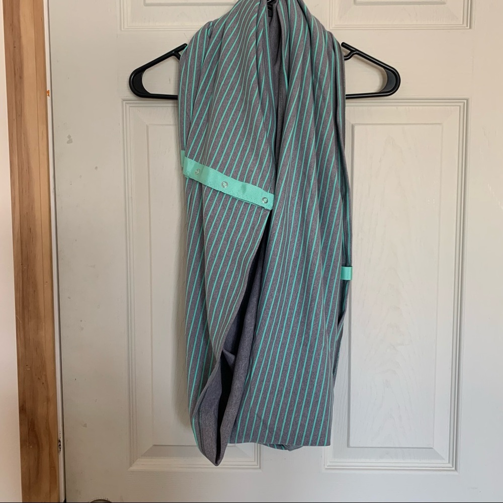 Lululemon Vinyasa Scarf